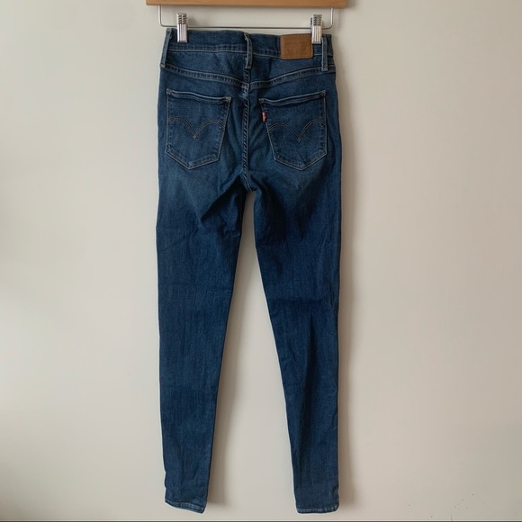 LEVIS 720 high rise super skinny jeans, medium wash - Picture 2 of 4